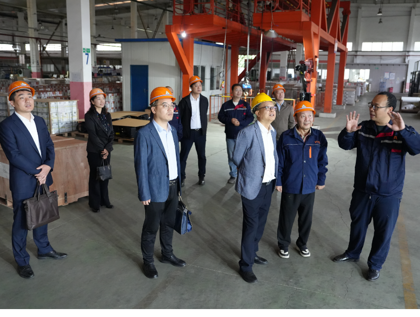 校企合作!維大力與西安理工共創大學生就業基地! 校企合作!維大力與西安理工共創大學生就業基地!